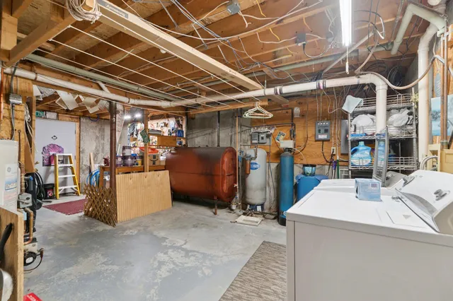 $409,000 | 96 Dairy Lane, Windsor, VT 05089