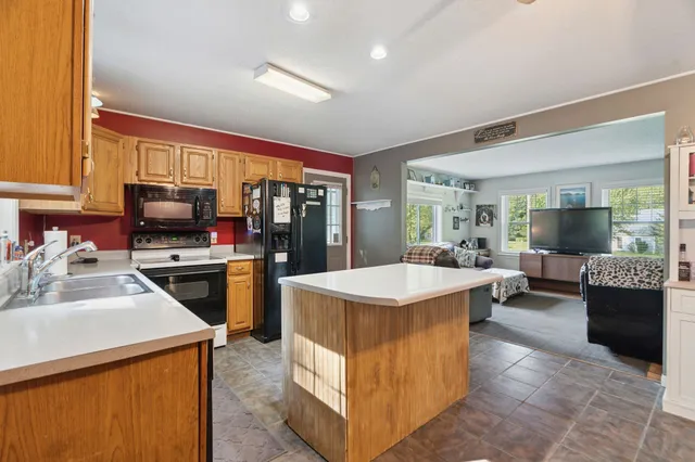 $409,000 | 96 Dairy Lane, Windsor, VT 05089