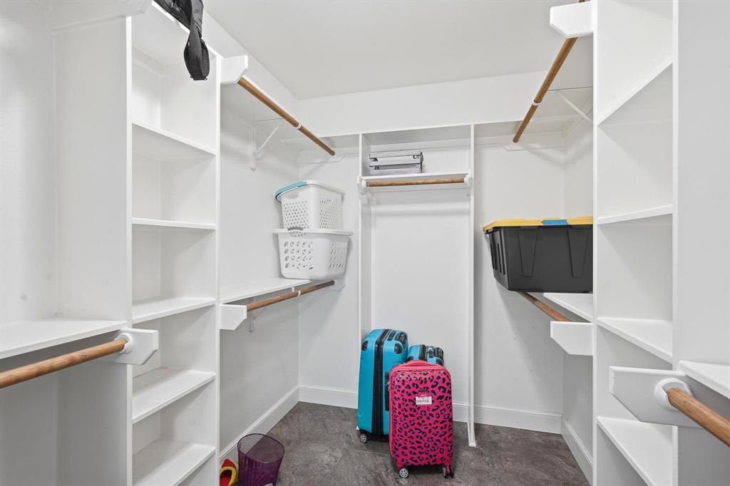 334 Hog Eye Road Abilene, TX 79602 - Photo 15 of 25 Primary Closet