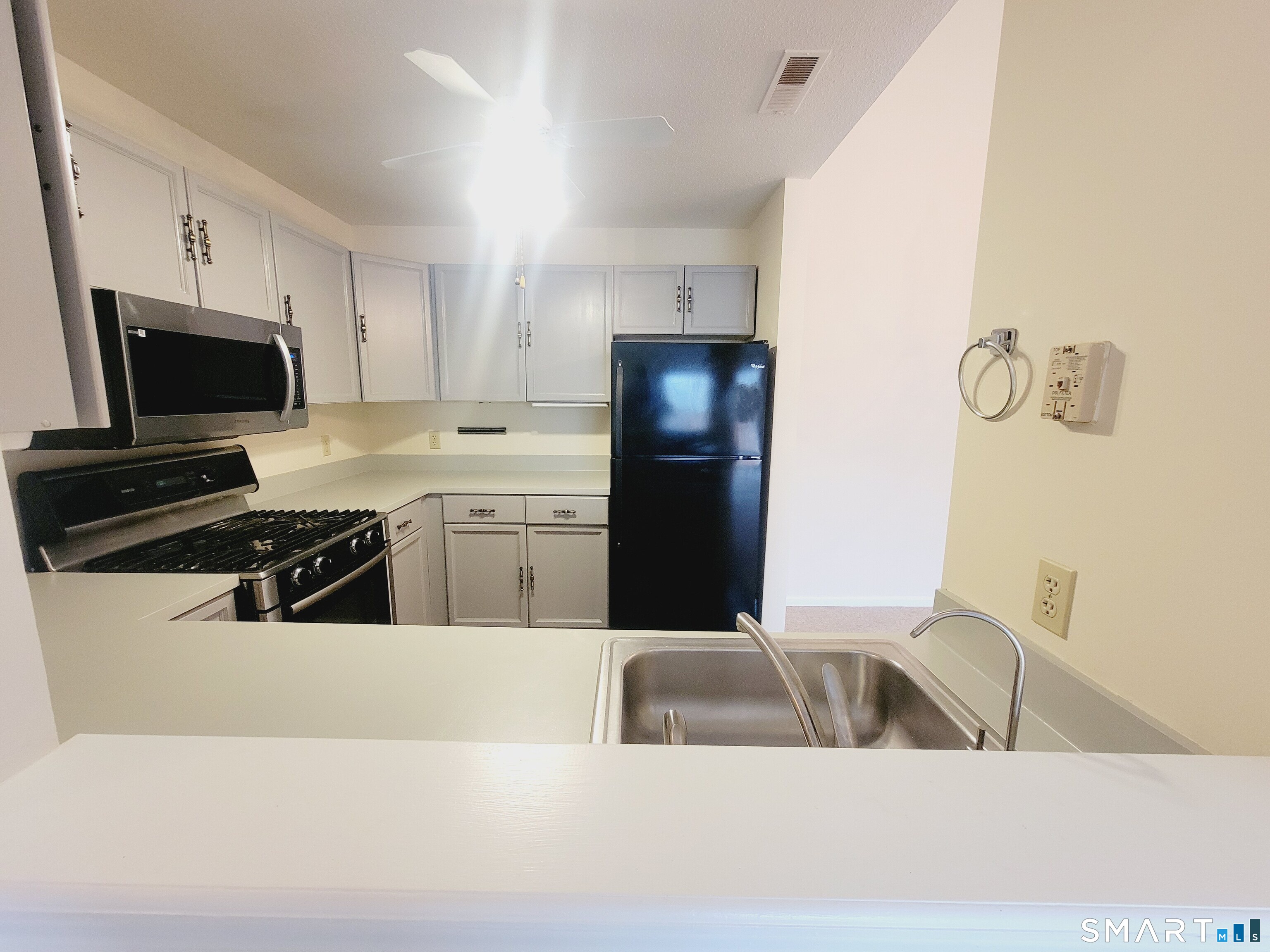 59 Rockledge Loop, Unit 59 Torrington, CT 06790 - Photo 6 of 31 Gallery Image 6