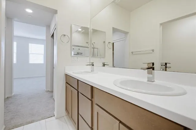 $700,000 | 1455 Banahaw Way, Unit 6, Chula Vista, CA 91915