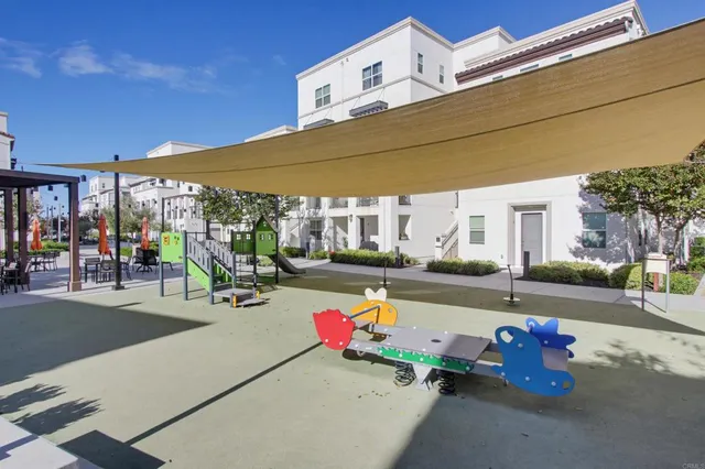 $700,000 | 1455 Banahaw Way, Unit 6, Chula Vista, CA 91915