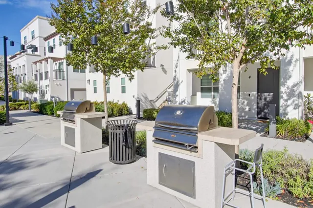 $700,000 | 1455 Banahaw Way, Unit 6, Chula Vista, CA 91915