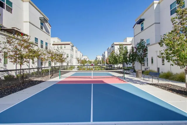 $700,000 | 1455 Banahaw Way, Unit 6, Chula Vista, CA 91915