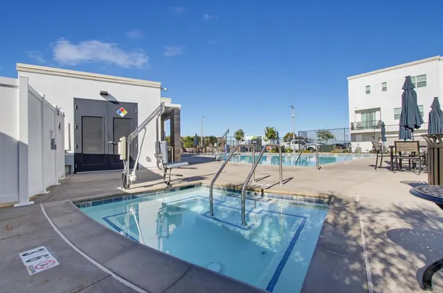 $700,000 | 1455 Banahaw Way, Unit 6, Chula Vista, CA 91915