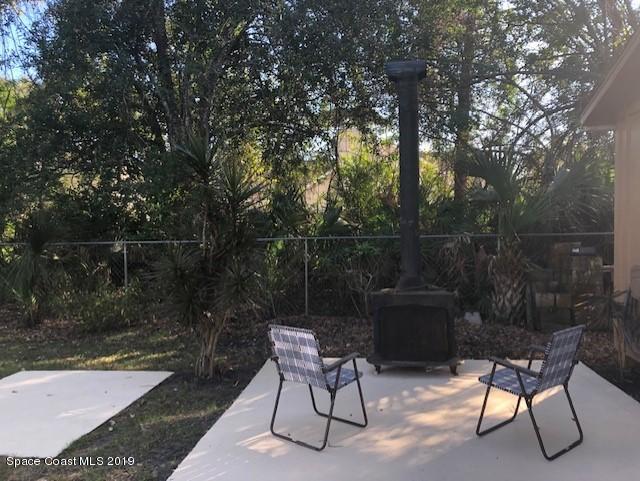 1305 Atz Road Malabar, FL 32950 - Photo 22 of 31 Outdoor fireplace