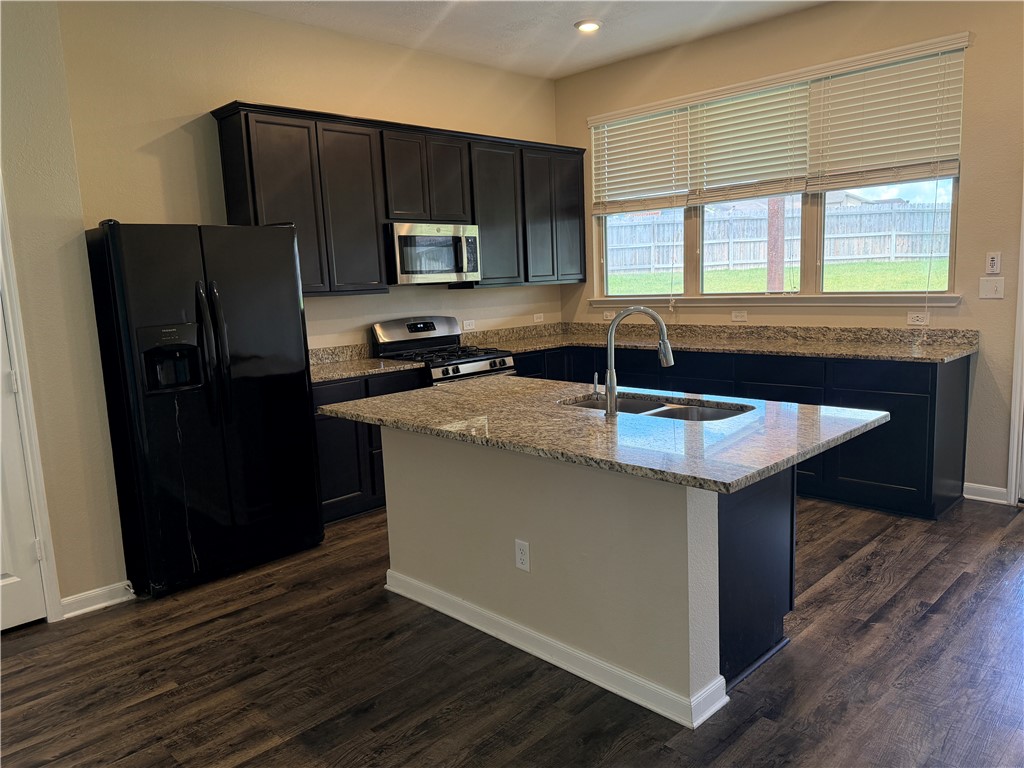 2071 Positano Loop Bryan, TX 77808 - Photo 7 of 29 Gallery Image 7
