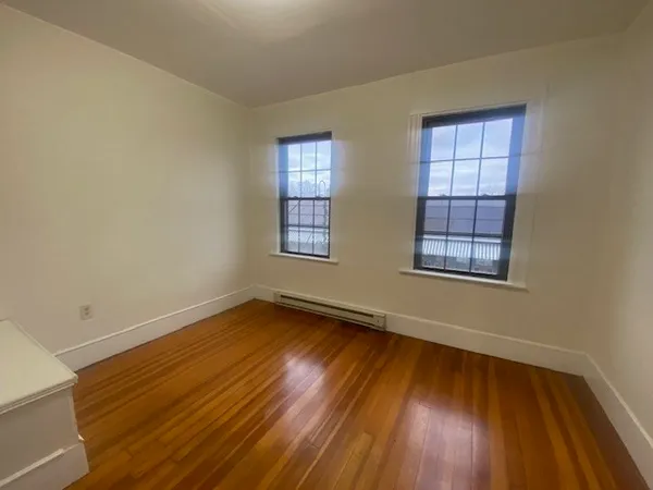 $1,800 | 21 Commonwealth Avenue, Unit 21, Concord, MA 01742