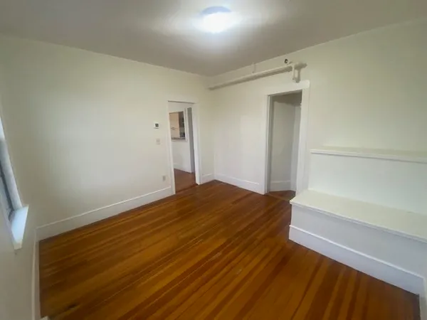 $1,800 | 21 Commonwealth Avenue, Unit 21, Concord, MA 01742
