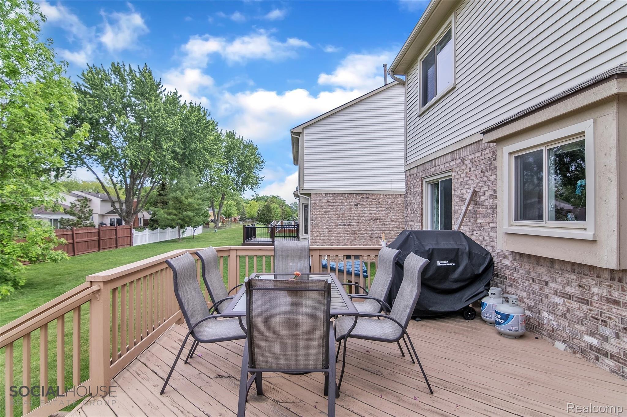 6800 Fox Hills Road Canton, MI 48187 - Photo 37 of 52 38-6800 Fox Hills Rd-Windowstill-Real-Estate-Photography-38.jpg