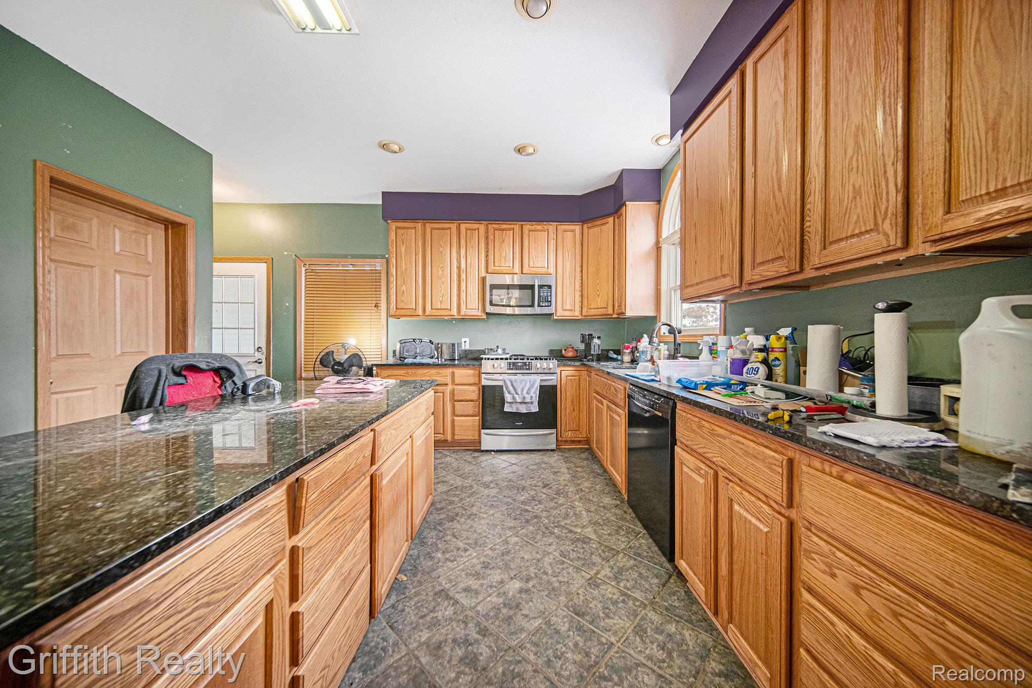 3940 East Cohoctah Road Howell, MI 48855 - Photo 9 of 40 010_sbp_16_515.jpg