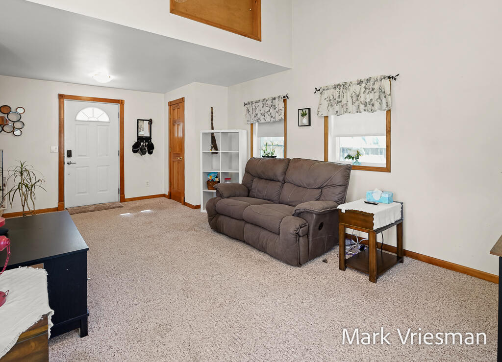 3125 Coolidge Road Muskegon, MI 49441 - Photo 11 of 46 3125CoolidgeRd-34LoRes