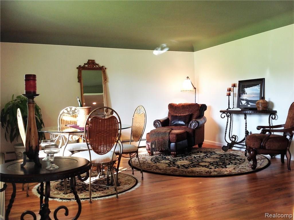 3300 Oak Grove Road Howell, MI 48855 - Photo 5 of 36 IMG_2814.jpg