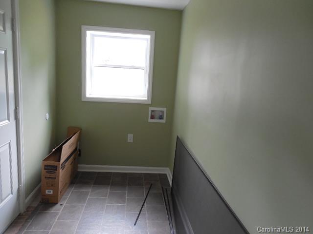 714 Mauney Road Stanley, NC 28164 - Photo 4 of 9 Gallery Image 4