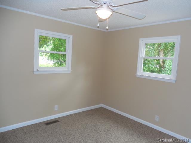 714 Mauney Road Stanley, NC 28164 - Photo 8 of 9 Gallery Image 8