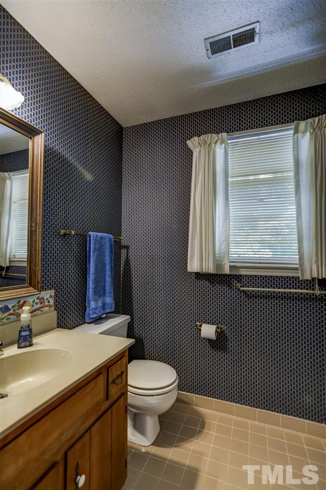 1010 Boathouse Court Raleigh, NC 27615 - Photo 12 of 15 Gallery Image 12