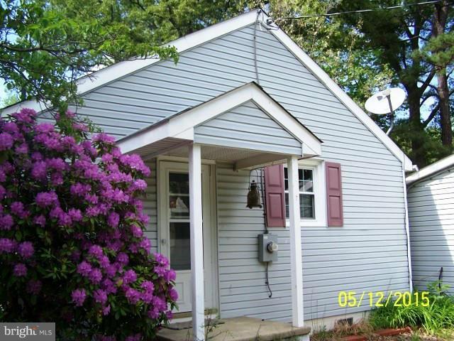 18402 Trueman Point Road Aquasco, MD 20608 - Photo 3 of 11 Exterior (General)