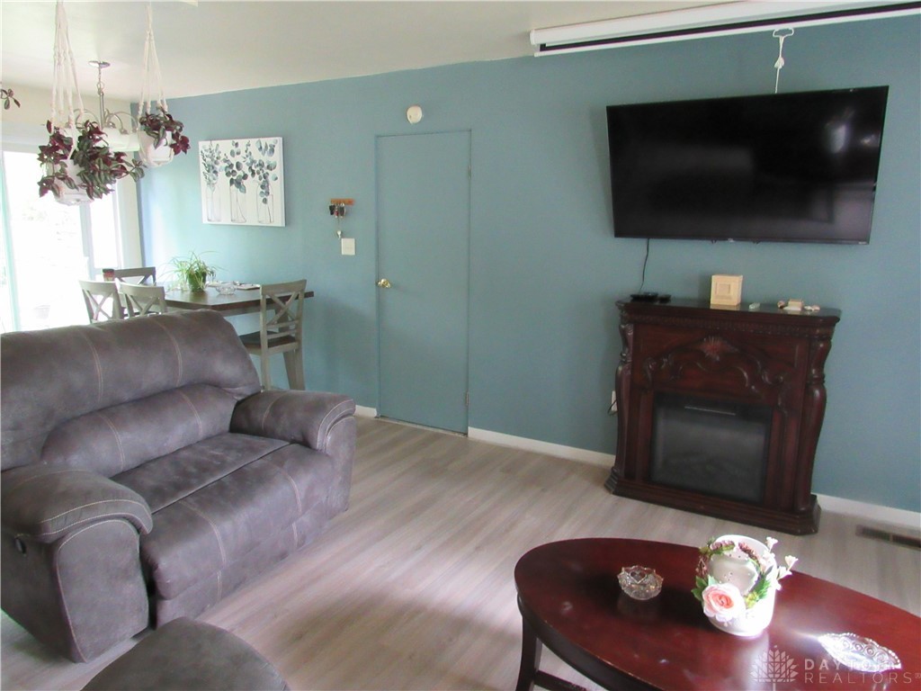 4083 Klepinger Road Dayton, OH 45416 - Photo 14 of 35 Gallery Image 14