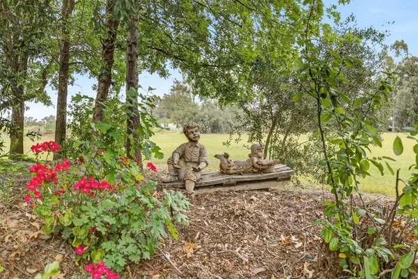 $1,550,000 | 35670 Yellowstone Avenue, Davis, CA 95616