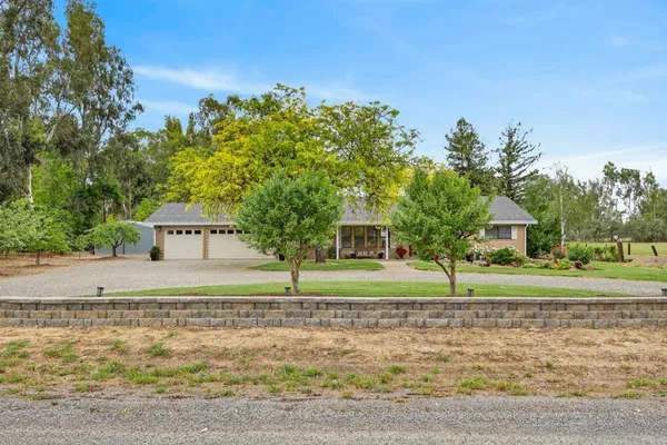 $1,550,000 | 35670 Yellowstone Avenue, Davis, CA 95616
