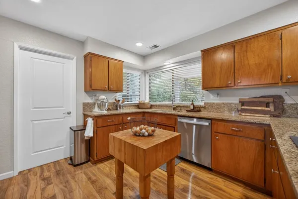$1,550,000 | 35670 Yellowstone Avenue, Davis, CA 95616