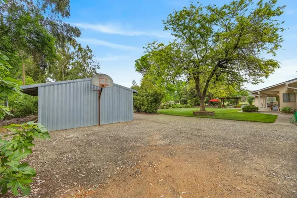 $1,550,000 | 35670 Yellowstone Avenue, Davis, CA 95616
