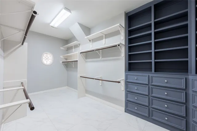 $1,350,000 | 81 The Oval Street, Sugar Land, TX 77479