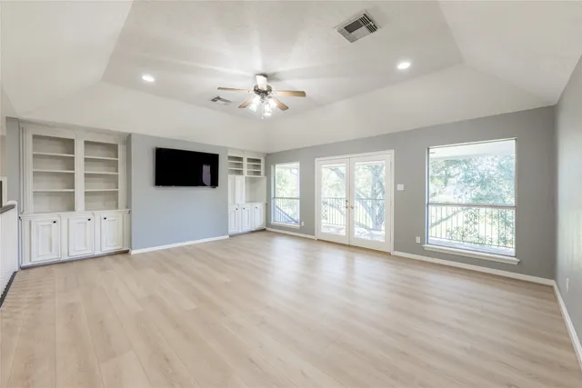 $1,350,000 | 81 The Oval Street, Sugar Land, TX 77479