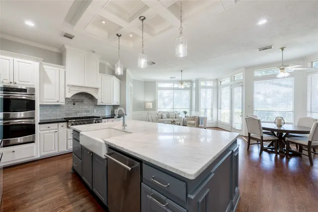 $1,350,000 | 81 The Oval Street, Sugar Land, TX 77479