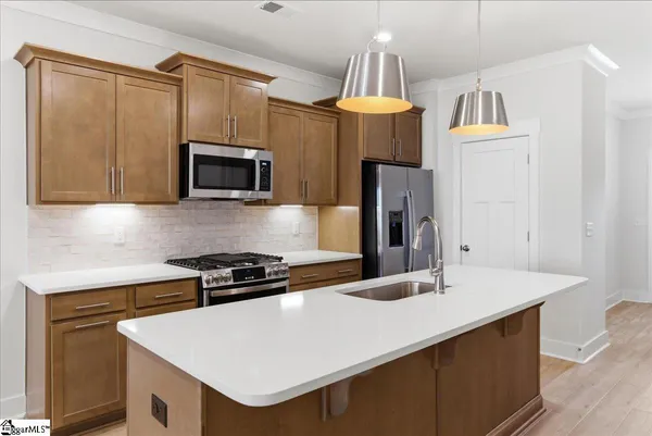 $414,990 | 5 Thurlow Court, Greenville, SC 29615
