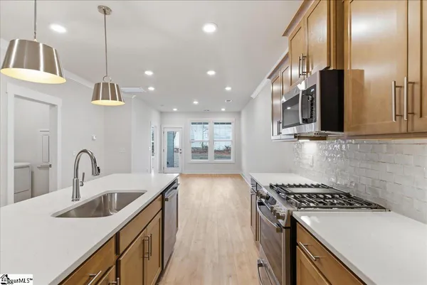 $414,990 | 5 Thurlow Court, Greenville, SC 29615