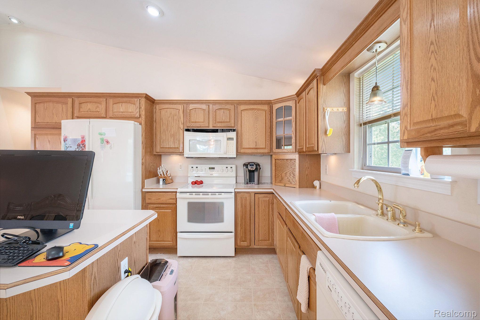 1253 Reid Road Grand Blanc, MI 48439 - Photo 22 of 40 Gallery Image 22