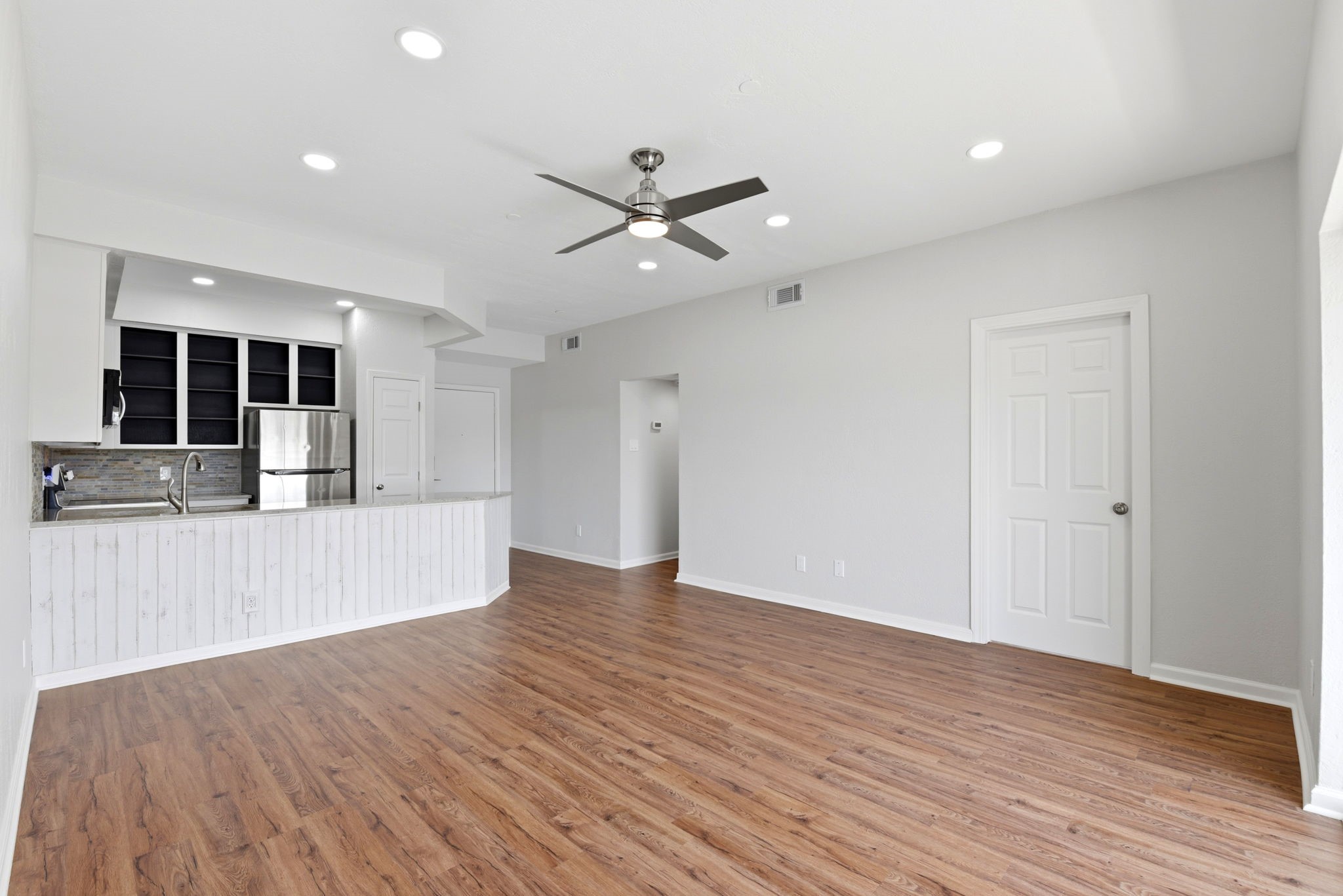 793 Davis Road, Unit 113 League City, TX 77573 - Photo 11 of 39