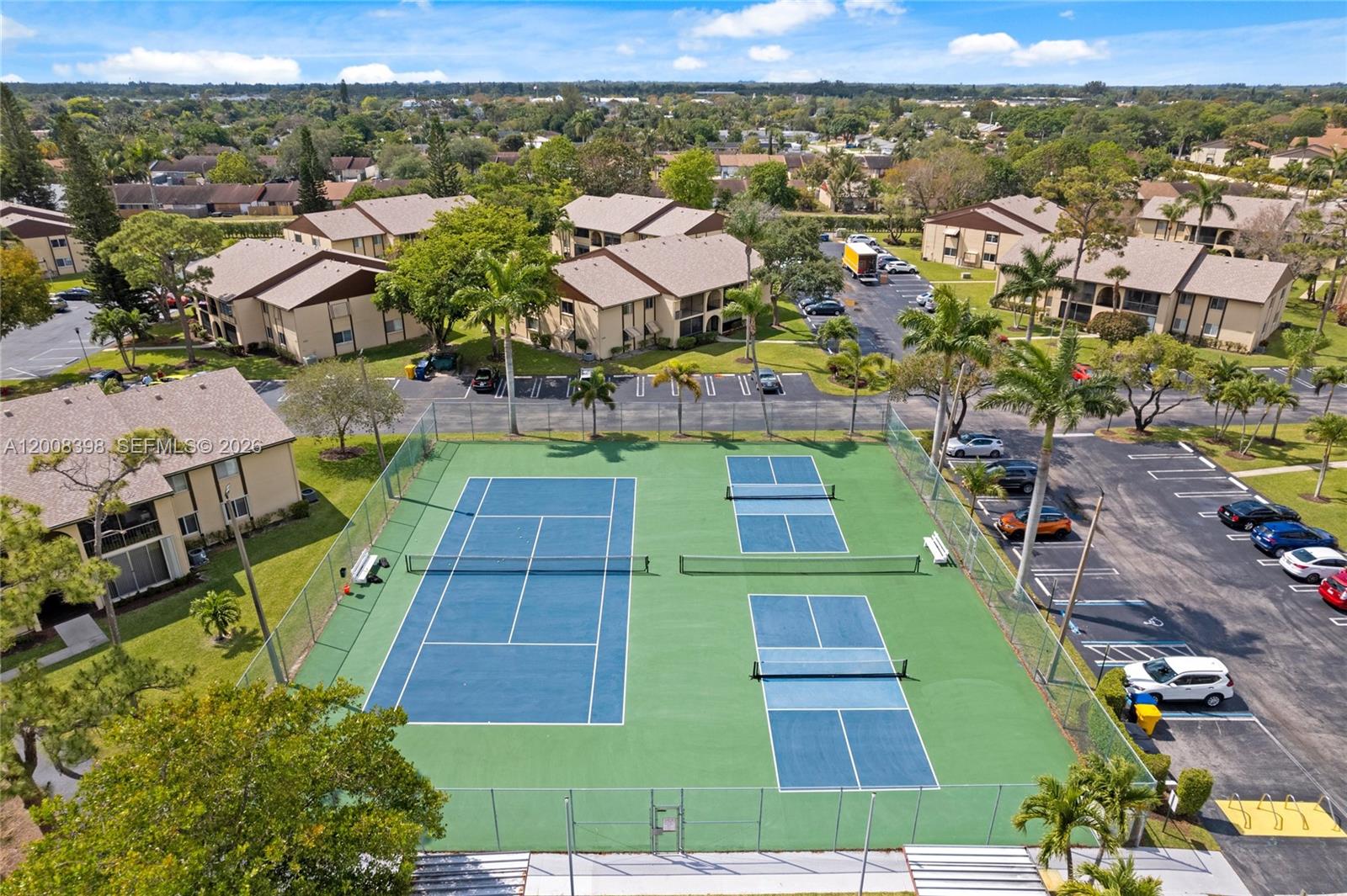 325 Pine Ridge Circle, Unit D1 Greenacres, FL 33463 - Photo 11 of 47