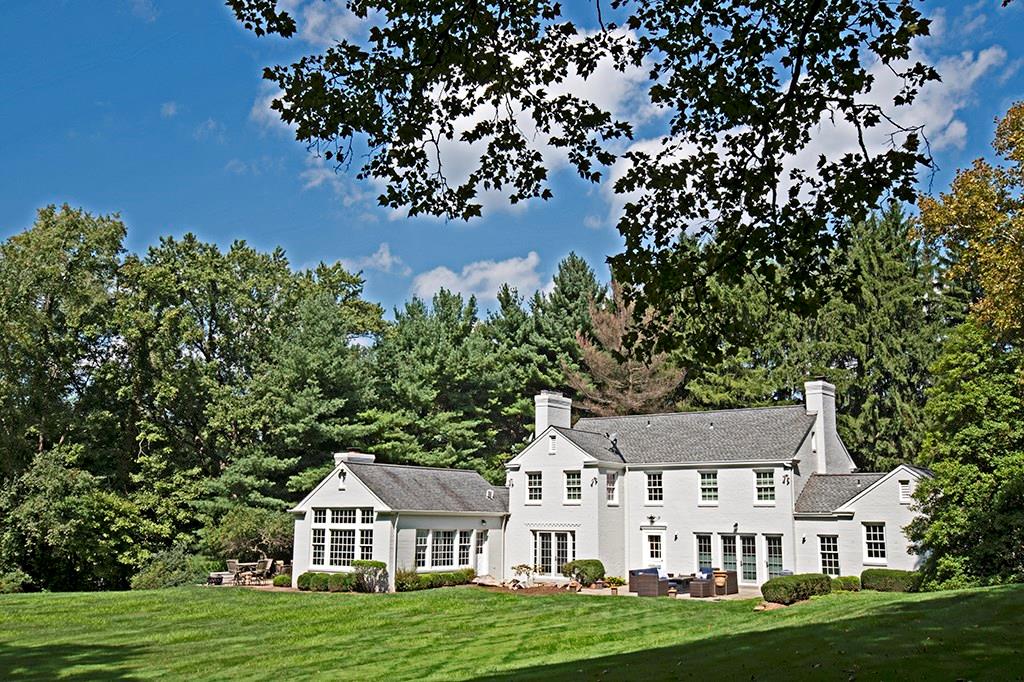 118 Field Club Road Pittsburgh, PA 15238 - Photo 24 of 25 Back of home showing patio to the far left side of home as well the spacious center patio that has access from the entry, owner's suite, family/kitchen area and living room.