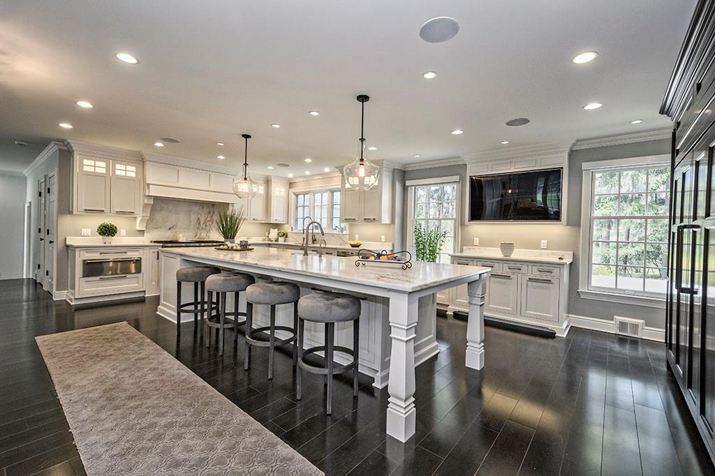 118 Field Club Road Pittsburgh, PA 15238 - Photo 8 of 25 Gallery Image 8