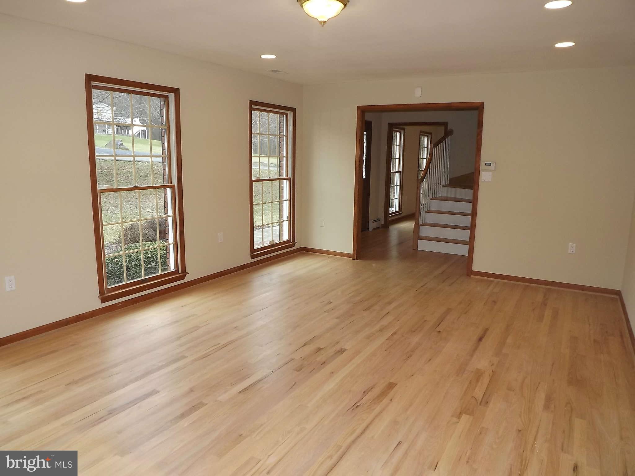 2736 Sharon Road Forest Hill, MD 21050 - Photo 8 of 30 Living Room