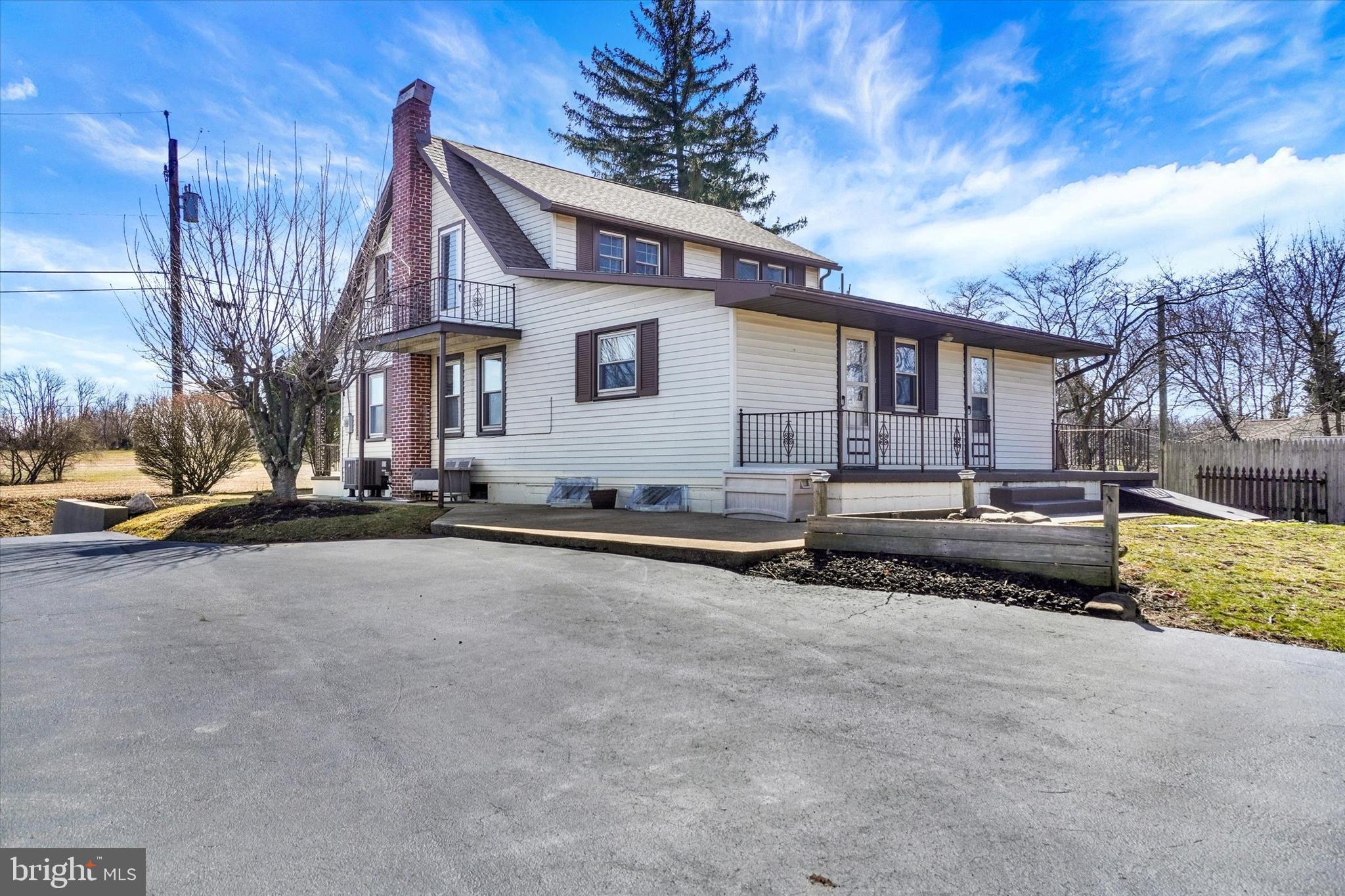 3071 Ruppert Road York, PA 17408 - Photo 3 of 34 Gallery Image 3