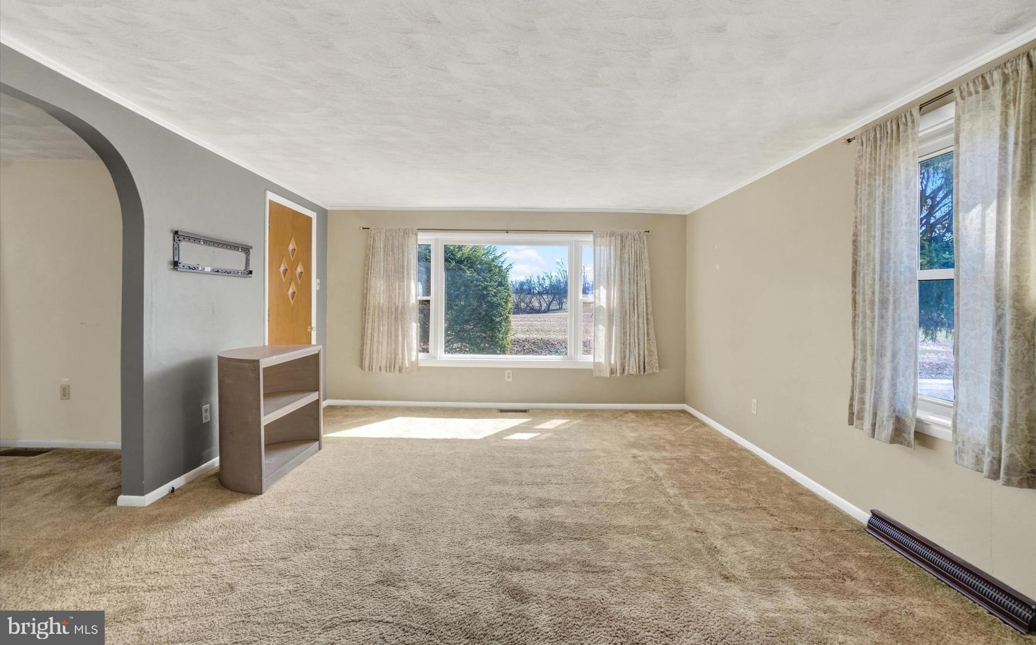 3071 Ruppert Road York, PA 17408 - Photo 4 of 34 Gallery Image 4