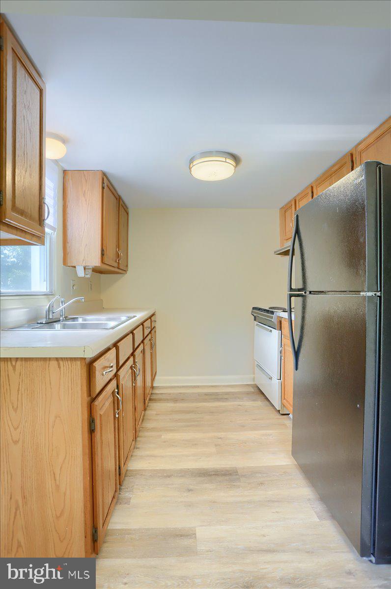 1027 Yocumtown Road Etters, PA 17319 - Photo 32 of 52 Unit 2 Kitchen