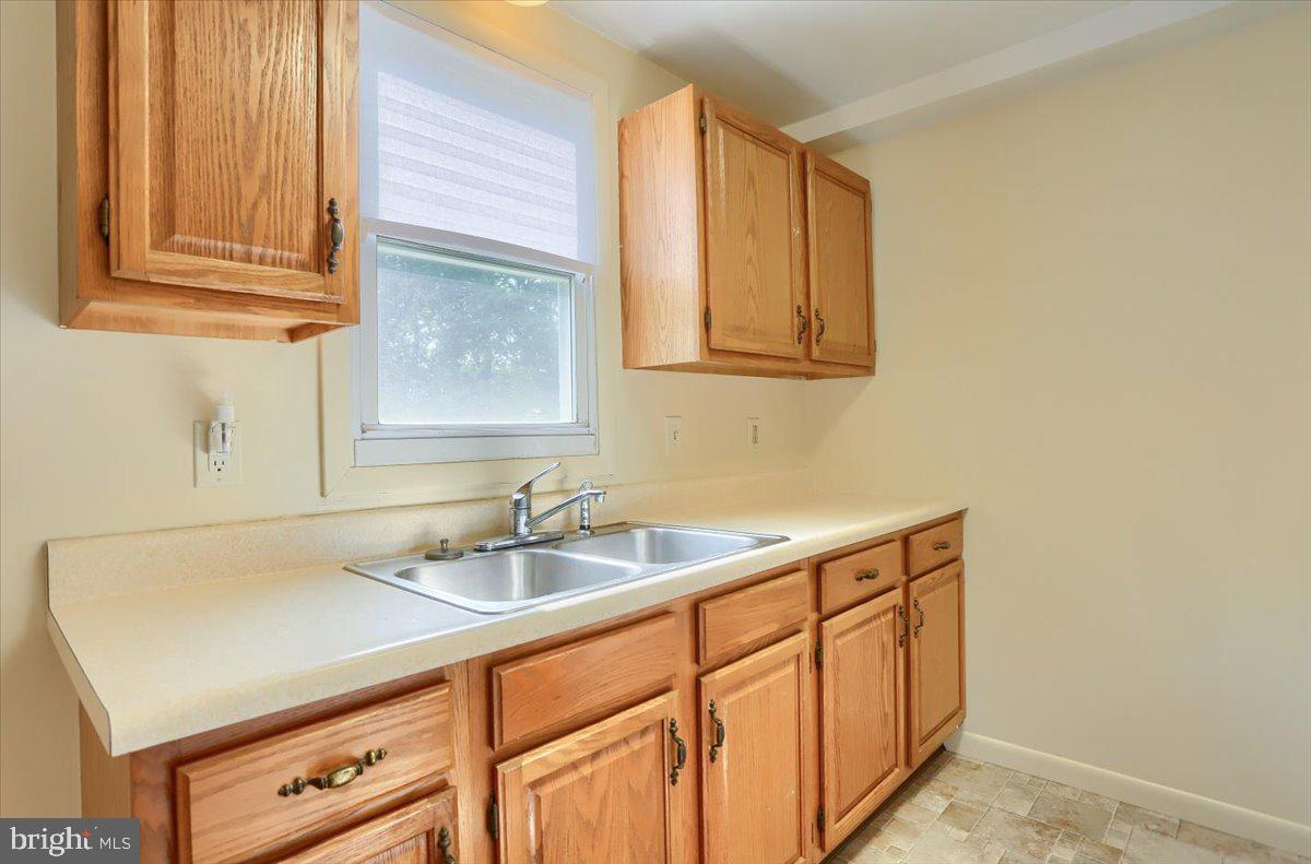1027 Yocumtown Road Etters, PA 17319 - Photo 9 of 52 Unit 1 Kitchen