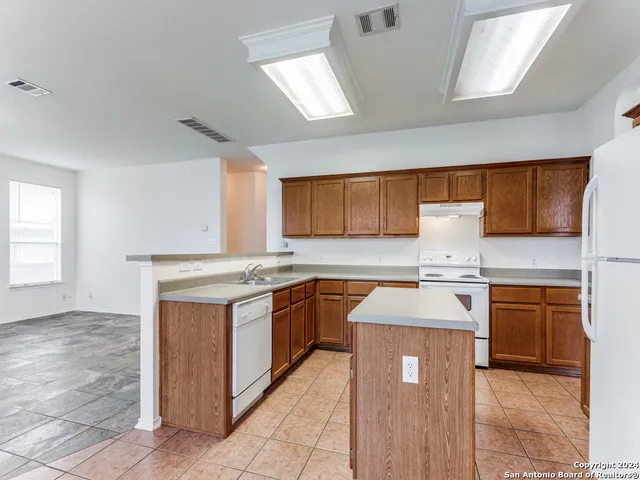 $1,995 | 117 Silent Country, Cibolo, TX 78108