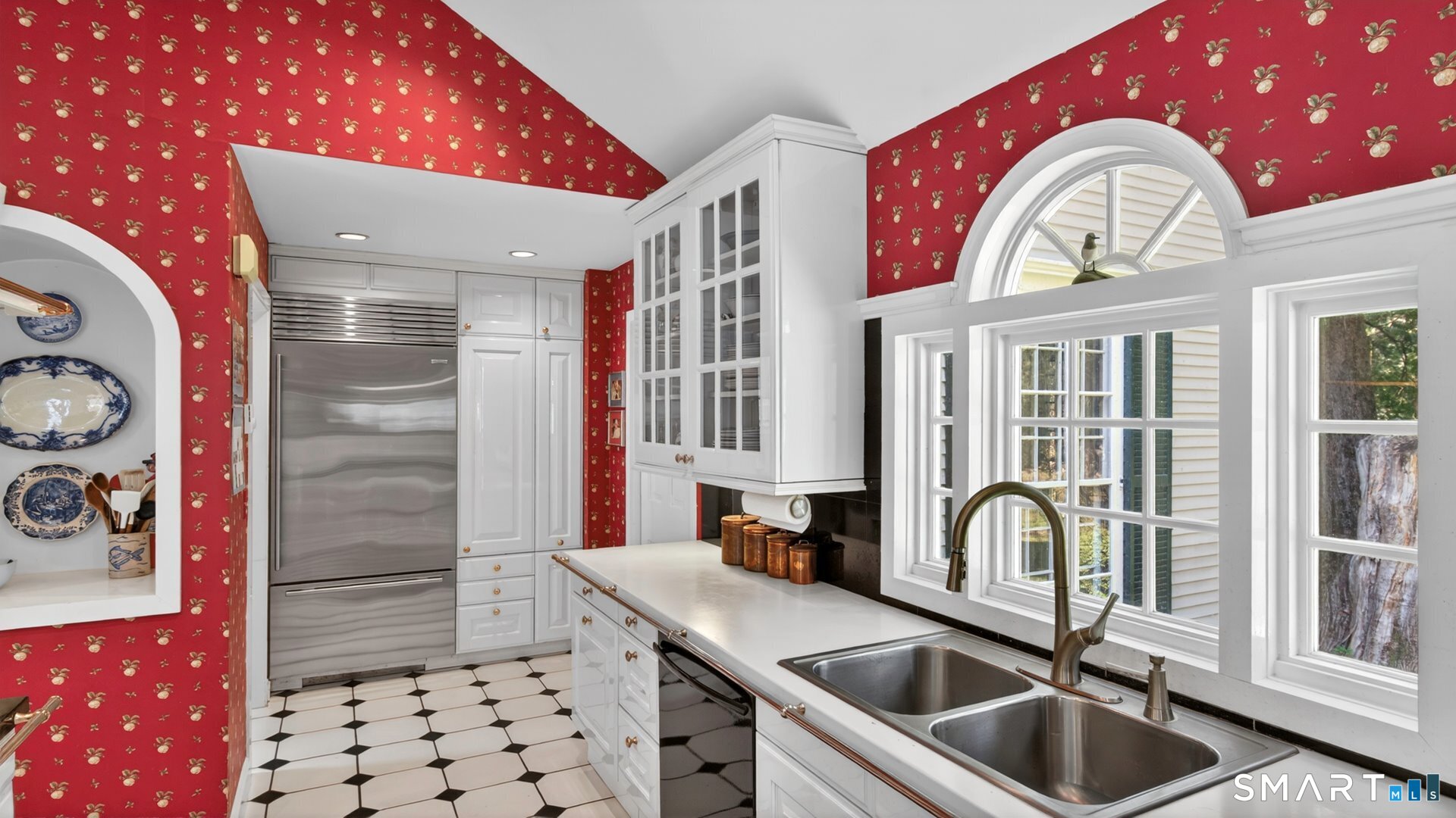 16 Pinnacle Mountain Road Simsbury, CT 06070 - Photo 16 of 38