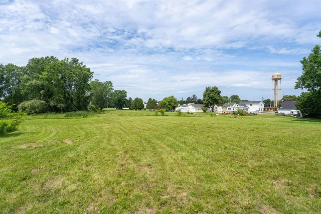 $100,000 | East Menasha Avenue, Unit 35, Whitelaw, WI 54247