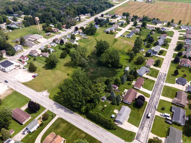 $100,000 | East Menasha Avenue, Unit 35, Whitelaw, WI 54247