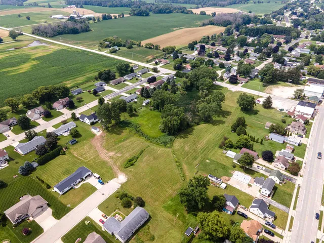 $100,000 | East Menasha Avenue, Unit 35, Whitelaw, WI 54247