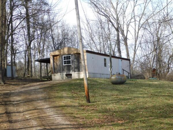 14560 Pleasant Valley Road Logan, OH 43138 - Photo 6 of 19 088