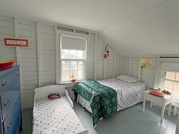 $1,850 | 26 Antassawamock Road, Unit SUMMER, Mattapoisett, MA 02739
