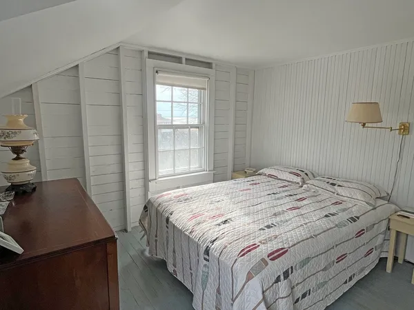 $1,850 | 26 Antassawamock Road, Unit SUMMER, Mattapoisett, MA 02739