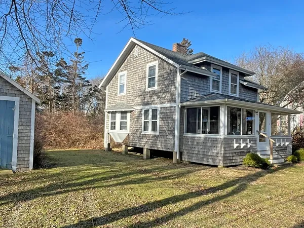 $1,850 | 26 Antassawamock Road, Unit SUMMER, Mattapoisett, MA 02739